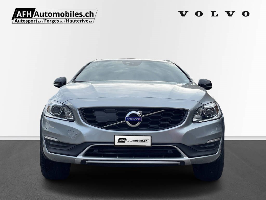 Volvo  Cross Country 2.0 T5 Executive AWD S